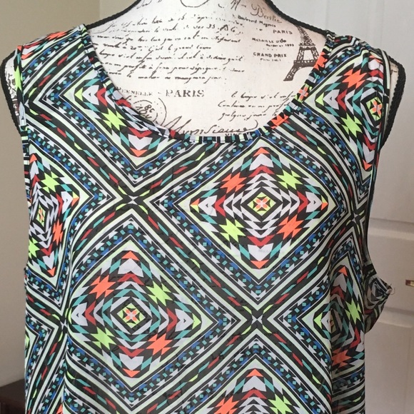 🎈🌷P.Inc Top size Large - Picture 1 of 6